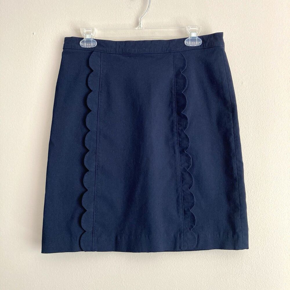 J. McLaughlin Winnie Skirt Size 12 Navy Blue Scalloped Accent Pencil Stretch